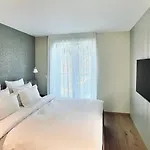 New Luxury View - *